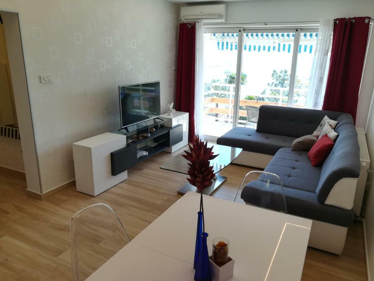 רייקה Apartment Bellavista מראה חיצוני תמונה